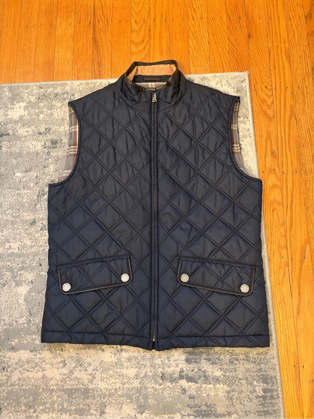Brooks Brothers Men's Diamond Quilted Navy Zip-Front Vest, Small